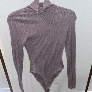 NWOT Free People Women’s Small Bodysuit Long Sleeve Turtle Neck Lilac